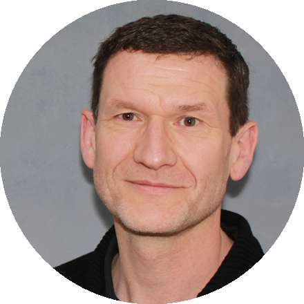 Dieses Bild zeigt ein Foto von Walter Heuberger